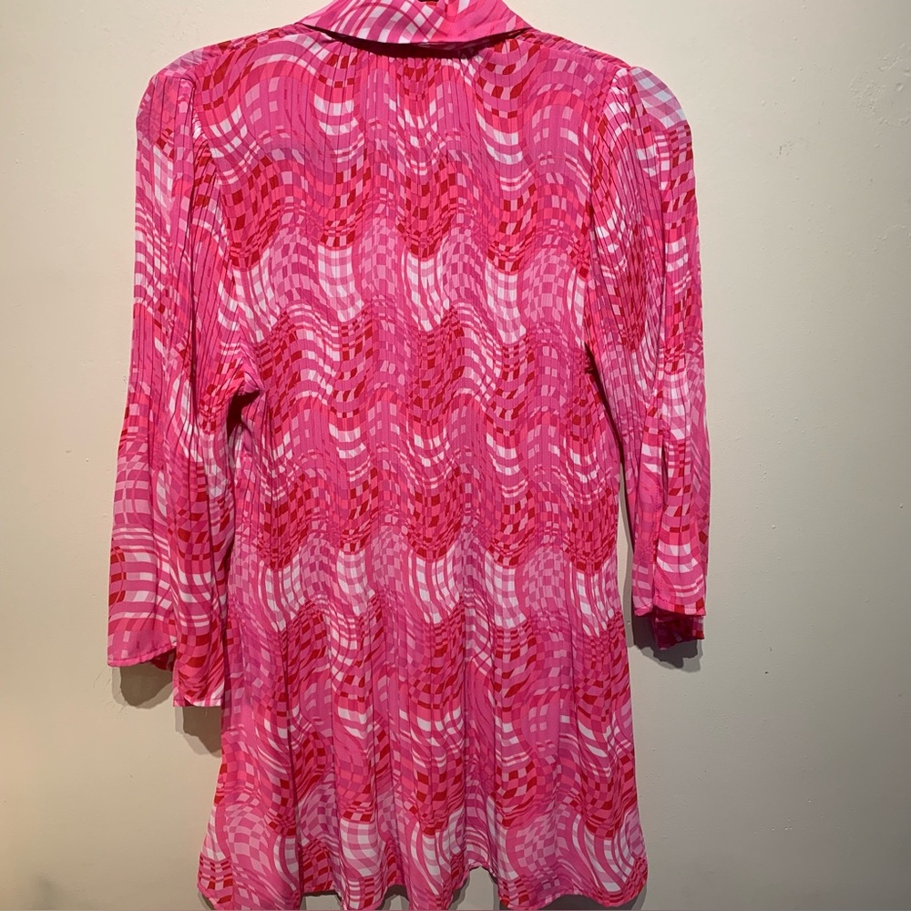 Vibrant Pink Button-Up Tunic - Picture 9 of 9